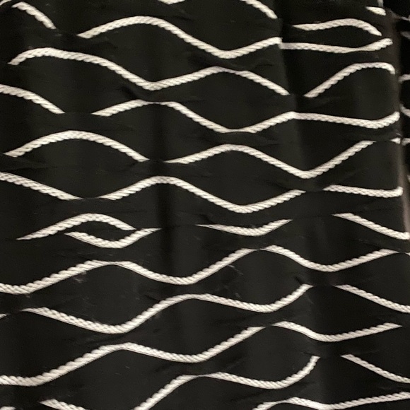 Eci New York black and White midi dress Size 4 with side zipper and 3/4 sleeve - Picture 4 of 10